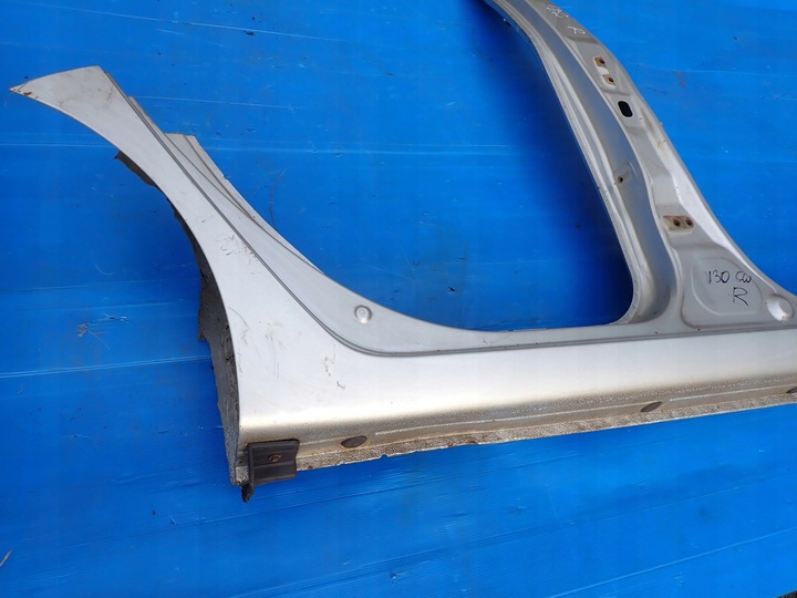 фото №5, Hyundai i30 універсал 07-11 поріг правий