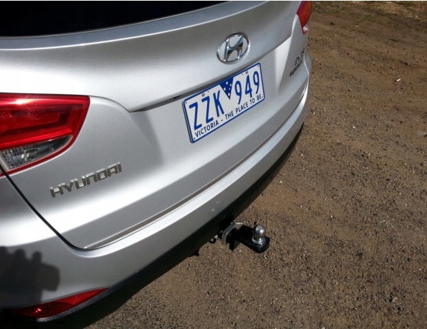 фото №16, Hyundai ix35 - молдинг хром кришка багажник зад
