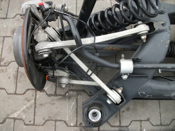 фото №8, Mercedes e w212 212 поворотна опора ступиця важіль зад правий права