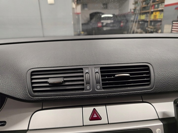фото №16, Консоль панель раздаточная vw passat b6 2005-2010 3c1857004d