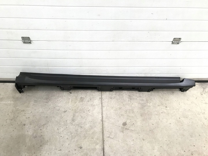 фото №1, Lexus lbx 2024 планка накладка порогова порога права 75850-52110