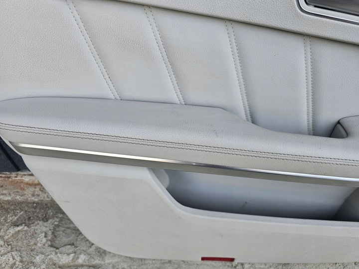 фото №6, Боковина оббивка двері лівий перед mercedes w212 рестайлінг
