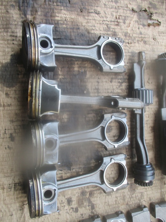 фото №5, Wał коленчатый 050105189b поршни шатуны 2.0tsfi dkz 06kar