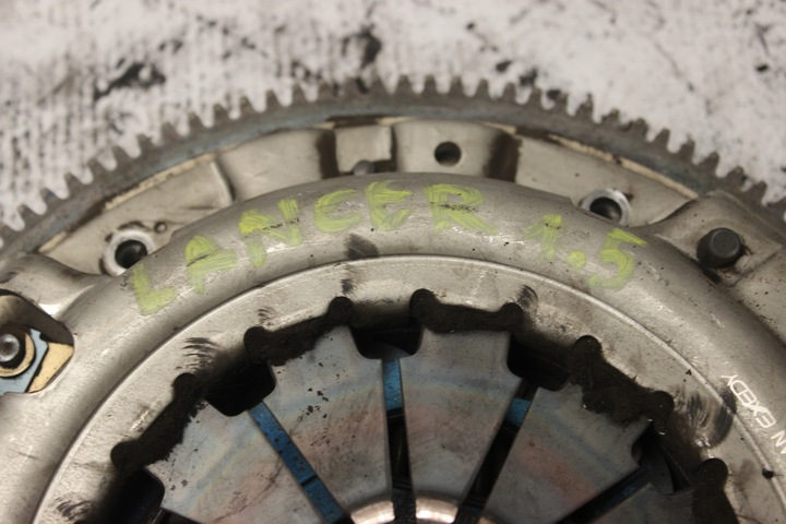 фото №9, Mitsubishi lancer viii 1.5 b 07r- сцепление диск прижим комплект