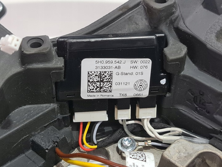 фото №11, Руль с подогревом vw golf 8 passat tiguan r-line синяя нитка 5h0959542j