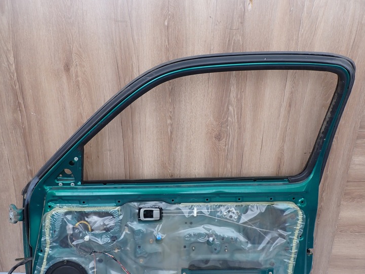 фото №12, Nissan micra k11 5d 92-01 дверь передние правые dv8