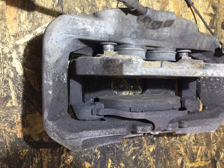 фото №8, Audi a8 d4 3.0 tdi суппорт правые перед 355mm 4h06ab