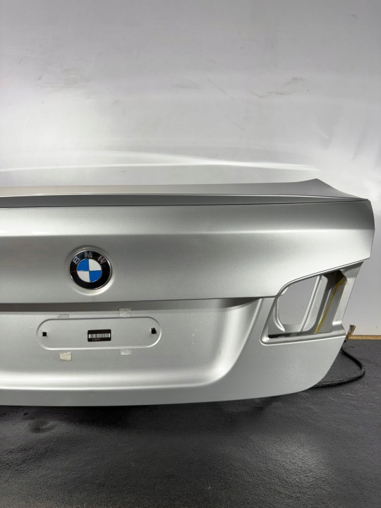 фото №10, Bmw 5 f10 крышка багажника комплектная спойлер спойлер m набор оригинал 354