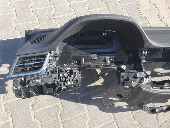 фото №6, Панель роздавальна консоль капот audi q7 sq7 4m 4m1857001h