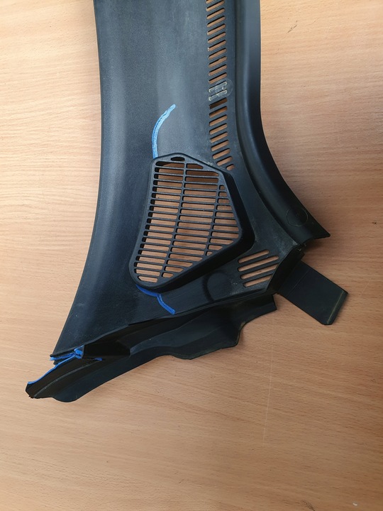 фото №8, Панель під лобовим склом верхній нижня ford fiesta mk7 рестайлінг