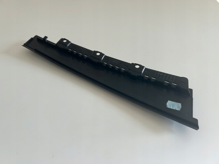 фото №13, Audi a4 rs4 b9 2018- планка маскувальна накладка стійка b двері правий зад 8w0 оригінальний номер