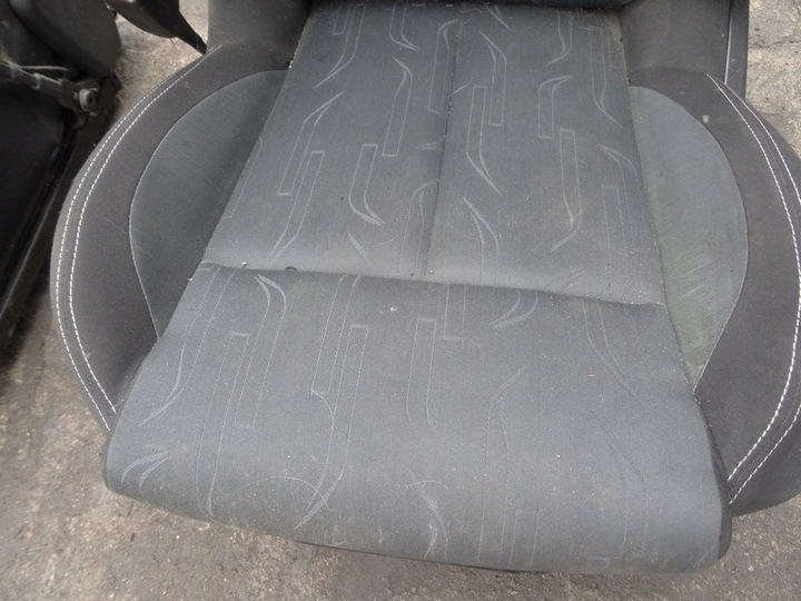 фото №7, Citroen c4 ii b7 сидіння пластики ремені комплект