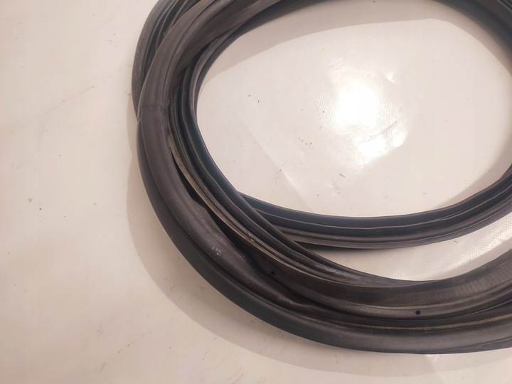 фото №8, Kia ceed ii прокладка кузовна багажника hb