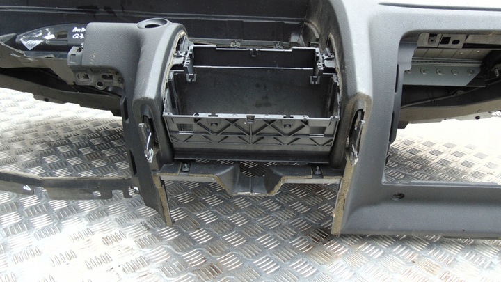 фото №11, Панель раздаточная soul 4l1857041n рестайлинг audi q7 4l