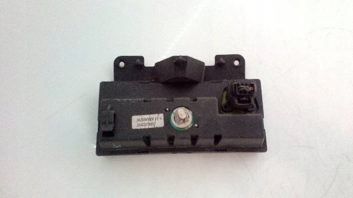 фото №7, Дисплей часы peugeot 206 96250976zr