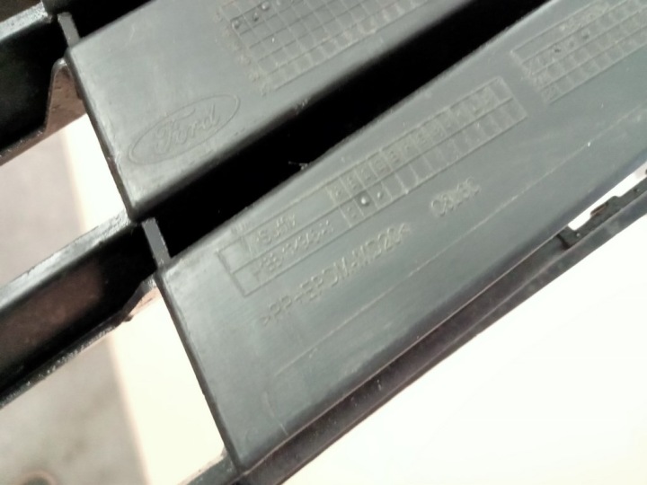 фото №11, Ford fiesta mk8 17-23r.- решётка бампера перед h1bb-17k945-a