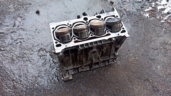 фото №12, Блок двигателя поршни vw golf vi seat audi 1.6 mpi bse cmx ccs 06b103019ak