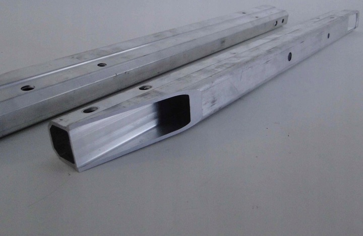 фото №8, Mercedes b w247 247 зона смятия длинная кронштейн