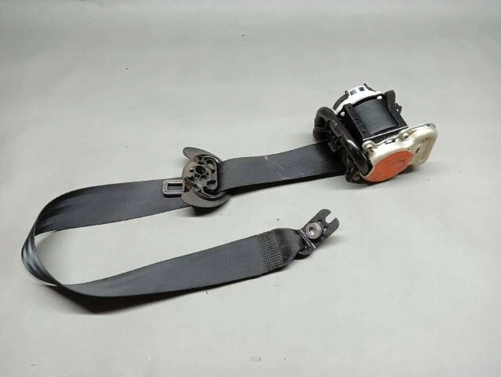 фото №1, Superb iii 3v pas безпеки правий перед