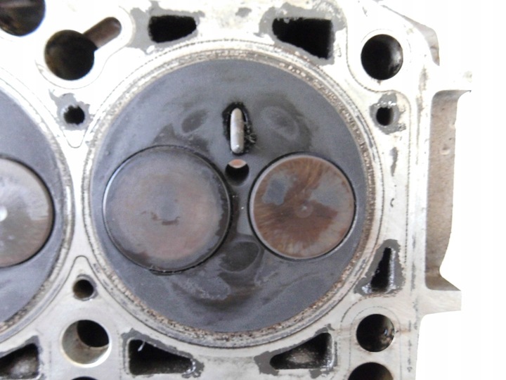 фото №9, Головка вал 038103373r octavia ii leon golf v a3 8p passat b6 1.9tdi bls