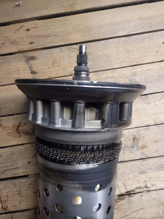 фото №13, Bmw f10 f30 f20 вкладка коробки кпп / коробка передач 8hp70x насос масла кпп