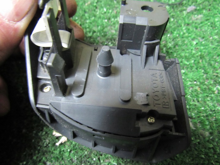 фото №6, Перемикачі кнопки кермо круїз-контроль corolla verso ii 04-