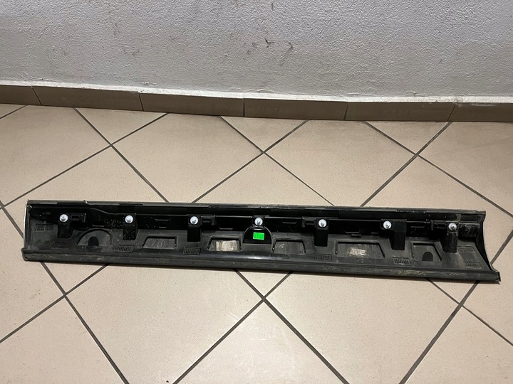 фото №11, Volvo xc60 ii 2 17- планка двері передня права