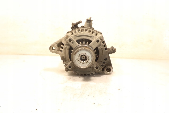 фото №1, Генератор toyota avensis ii t25 2.0d4d