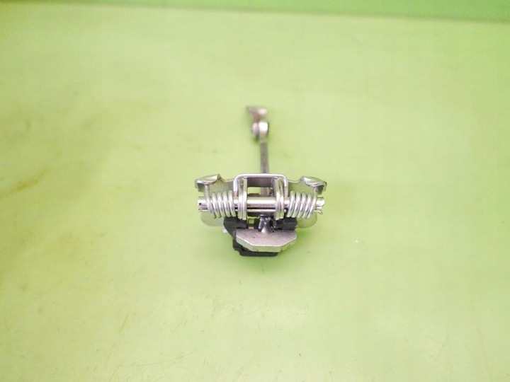 фото №3, Обмежувач двері лівий перед renault clio ii 5d