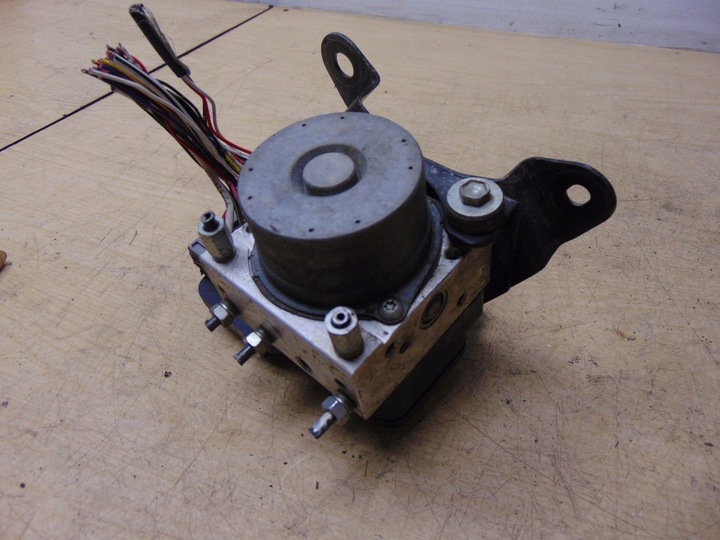 фото №6, Насос abs блок керування toyota land cruiser j7 2015рік