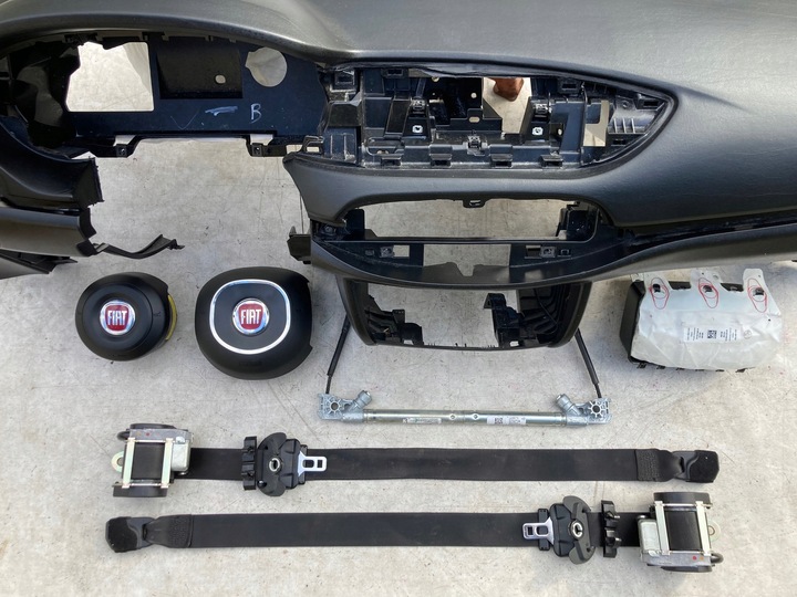 фото №5, Fiat tipo панель капот консоль подушки ремни