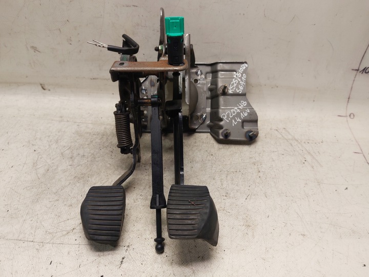 фото №8, Педаль гальма зчеплення peugeot 207 hb 1.4 16v