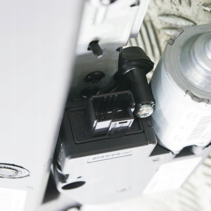 фото №7, Bmw 5 f10 f11 2012 люк комплект