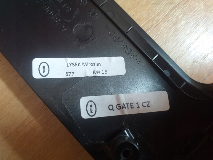 фото №9, Bmw 1 f40 m135i 19- планка dekor захист коробки передач консолі панелі тунелю 9206371