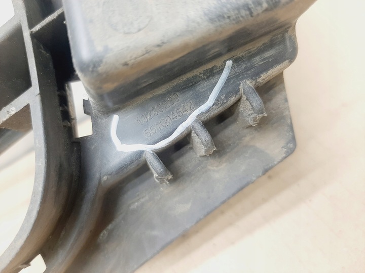 фото №9, Решітка середня бампер перед opel insignia a роки 2008-2013