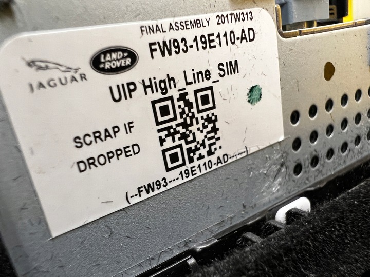 фото №6, Бардачок консоли средней гнездо port usb hdmi sim range rover velar l560