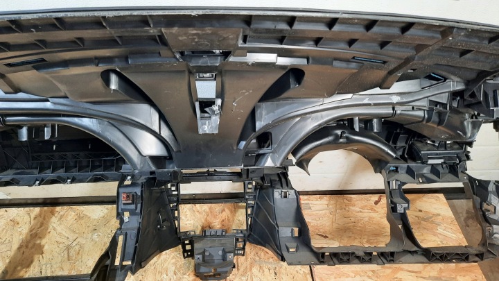 фото №13, Торпедо раздаточная консоль citroen c4 i 06r