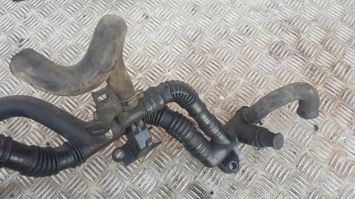 фото №16, Citroen c4 1.6 hdi шланг магистраль воды труба