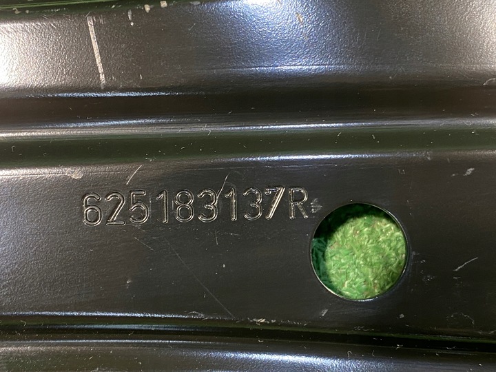 фото №7, Dacia duster ii кронштейн усилитель панель крепления фар ремня перед правый 625183137r