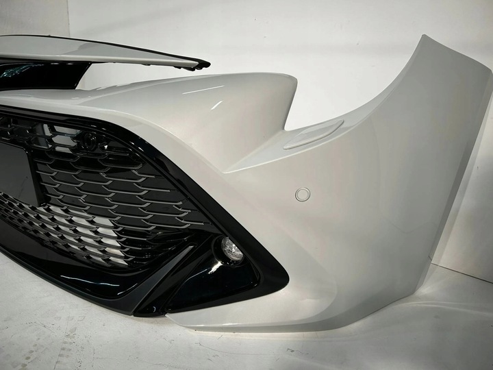 фото №13, Corolla e21 рестайлинг gr универсал хэтчбек бампер переднее перед pdc sprys 1k6 2rz