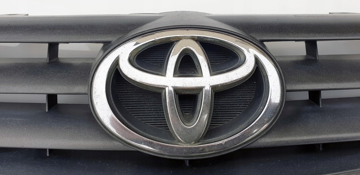 фото №11, Toyota avensis t22 рестайлінг решітка радіатора решітка радіатора решітка бампера перед передня