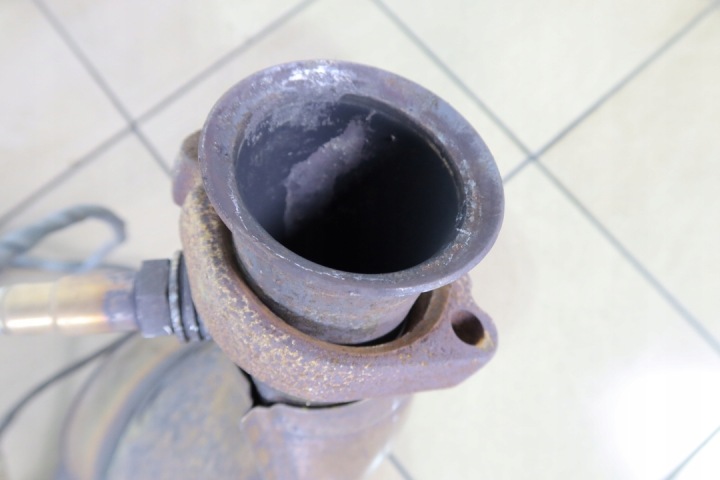 фото №9, Mercedes w209 clk 1.8 каталізатори комплектні 2114906336 2094904614