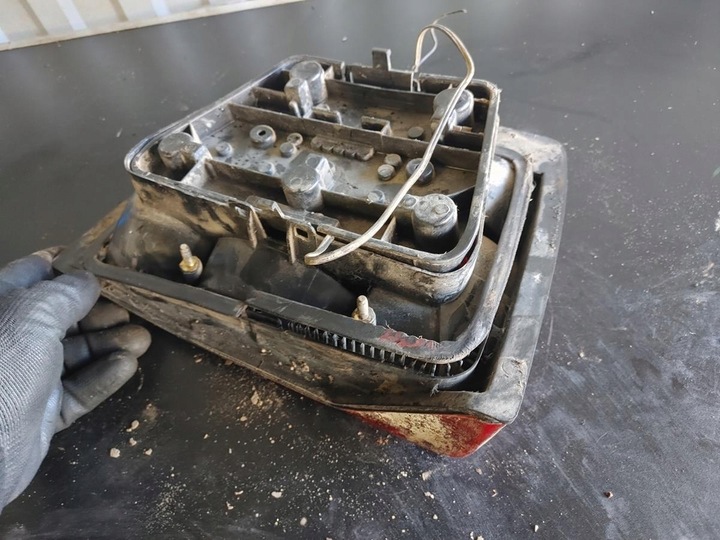 фото №11, Fso polonez caro 1.9 gld лампа зад задня оригінал