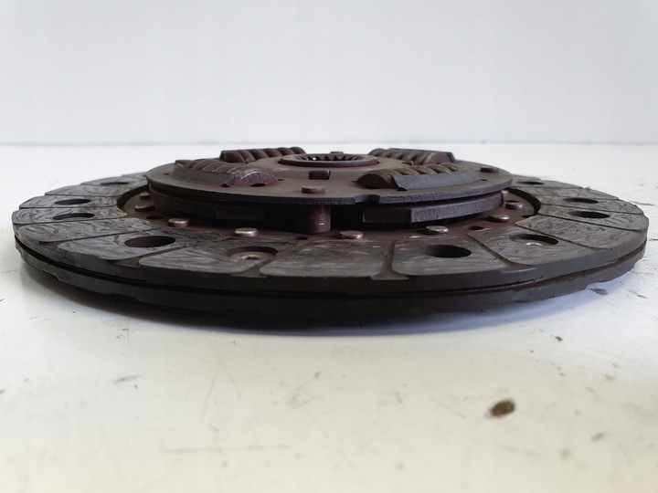 фото №8, Toyota corolla e12 1.4 vvti притиск диск зчеплення 320017210