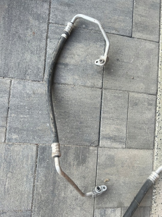 фото №1, Шланг кондиционера toyota auris i