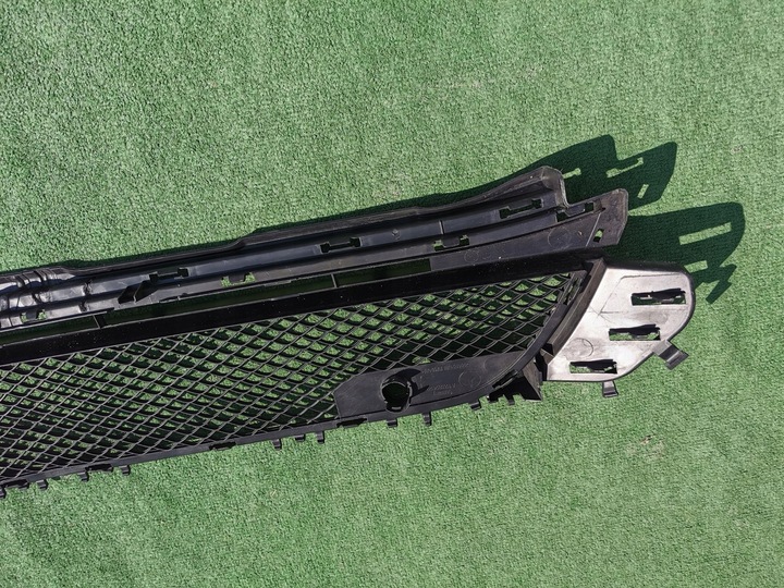 фото №15, Решітка середня бампера перед передньої mercedes gla w156 a1568854322