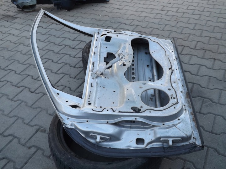 фото №15, Mercedes c класс w203 sedan 744 дверь правые перед правые передние