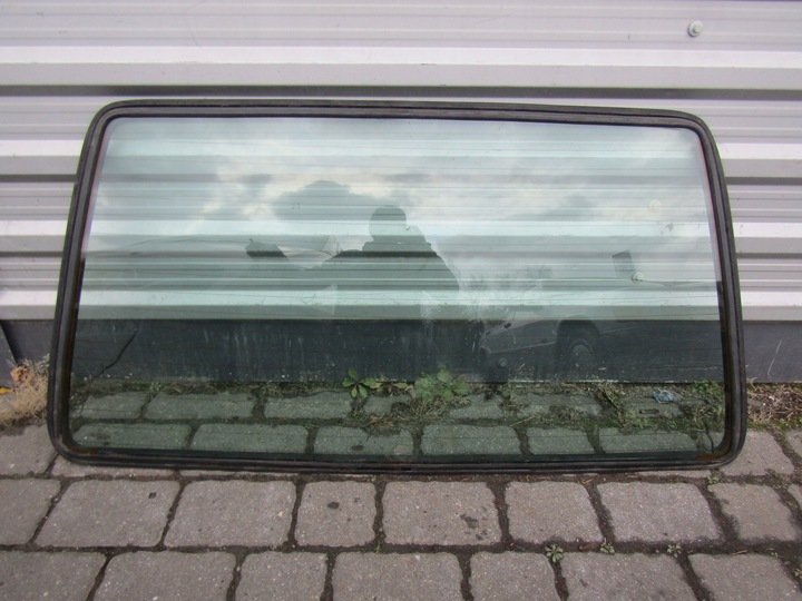 фото №1, 8 mercedes w124 универсал стекло задняя крышки багажника + прокладка