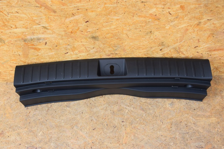 фото №2, Накладка защита ремня зад багажника tucson iv 0km 22r новая 85770-n7000 20-