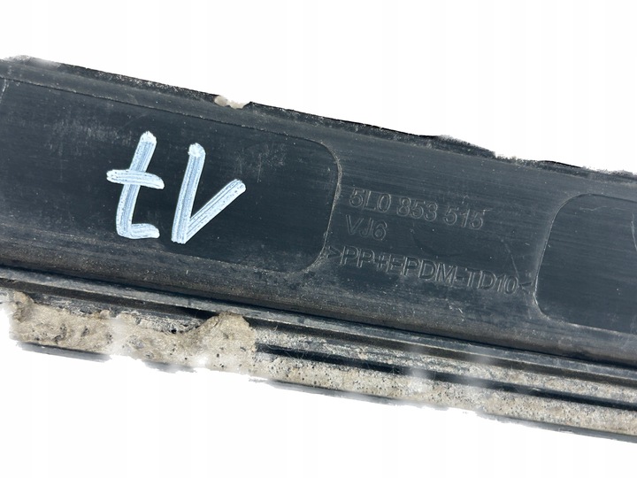 фото №7, Планка дверь левый перед skoda yeti 5l0853515